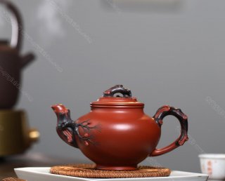 松針報春 松針報春