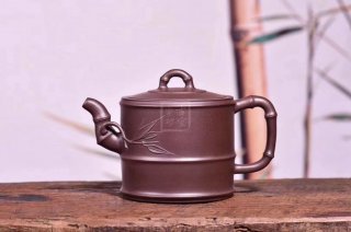 《清竹弄影》經(jīng)典紫砂壺竹段宜興名家全手工工藝美術(shù)師泡茶壺茶具紫泥 《清竹弄影》經(jīng)典紫砂壺竹段宜興名家全手工工藝美術(shù)師泡茶壺茶具紫泥